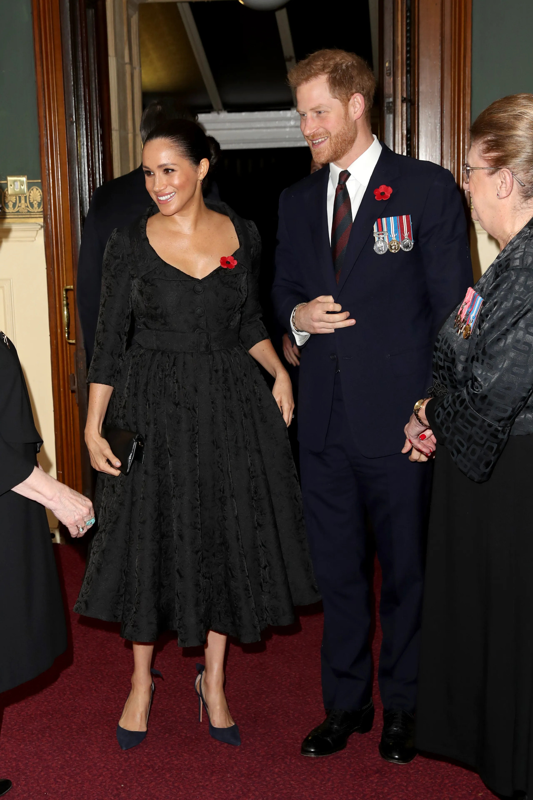 Royal Family Live:  Shocking New Report:  Harry And Meghan'S Hollywood Downfall - 6ioym61